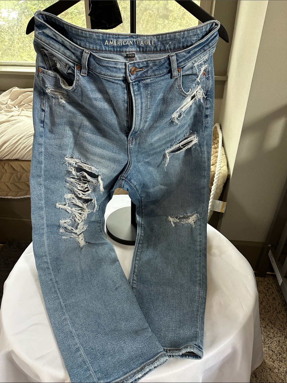 American Eagle Outfitters Light Blue Distressed Jeans